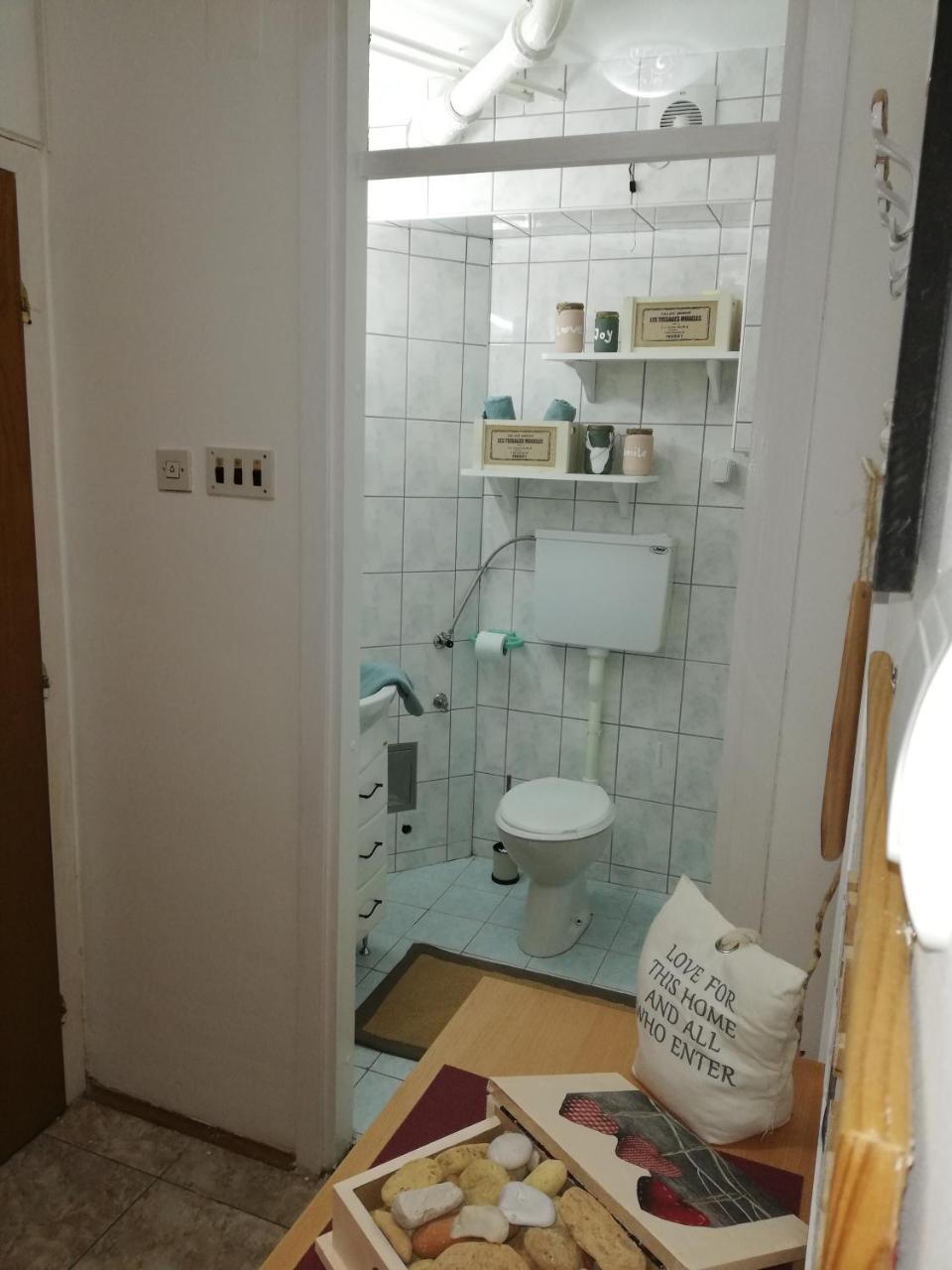 贝尔格莱德Ada Milipe公寓 外观 照片